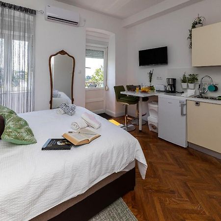 Apartmani Kaiserin Crikvenica Ngoại thất bức ảnh