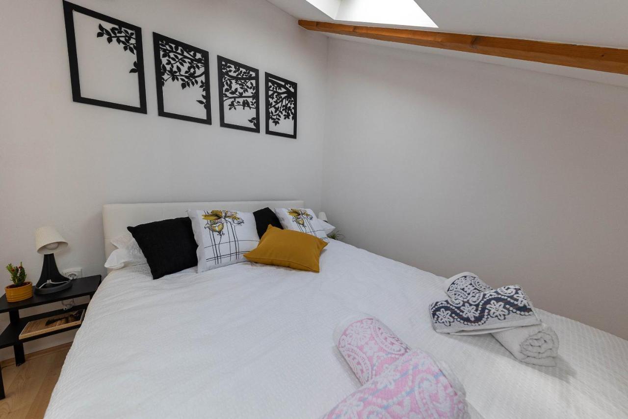 Apartmani Kaiserin Crikvenica Ngoại thất bức ảnh